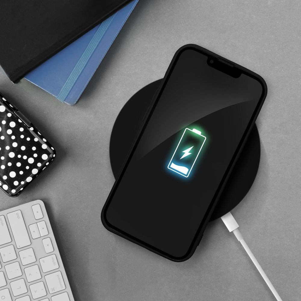 SILICONE case for IPHONE 14 Pro black | Tech A Break