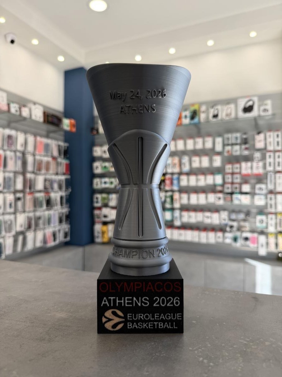 Κύπελλο Euroleague Olympiacos BC 2026 Replica με μαύρη βάση - Image 2