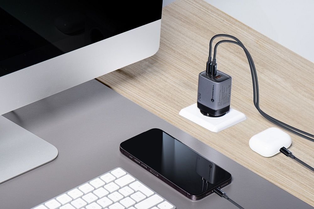 Phone charger Forcell F-Energy GaN III 2 x USB C + USB A QC4.0 3,45A PD 70W SAM SFC2.0 with display LCD VT-37 gray - Image 3
